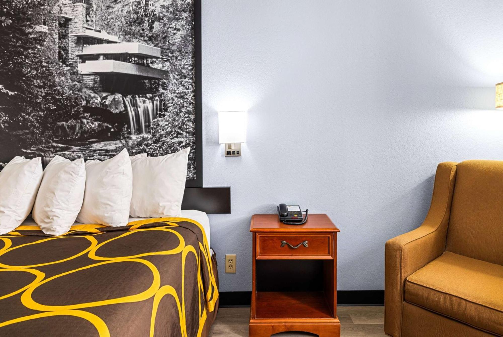 Super 8 By Wyndham Pittsburgh/Monroeville Εξωτερικό φωτογραφία